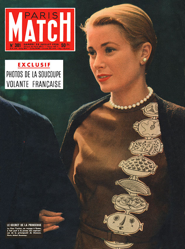 Paris match issue 381 from July 1956